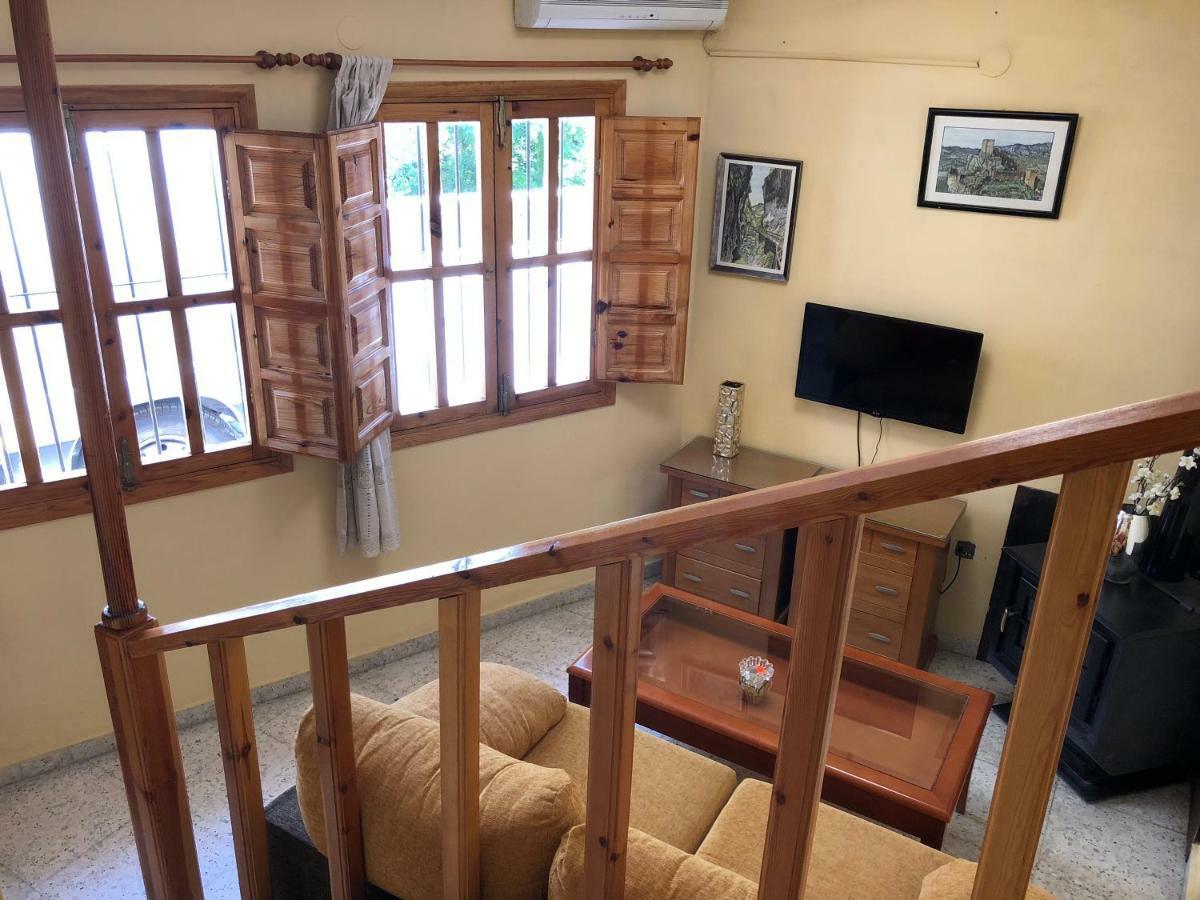 Casa Chica Villa Cazorla Ngoại thất bức ảnh